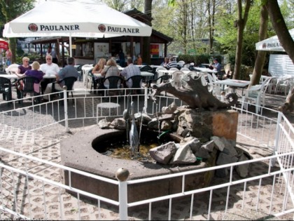 Фото: Am Drachenbrunnen